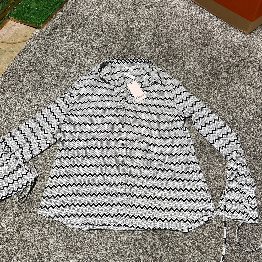 Candies Button Down Chevron Chiffon Tie Sleeves Size L long sleeve NWT See Note